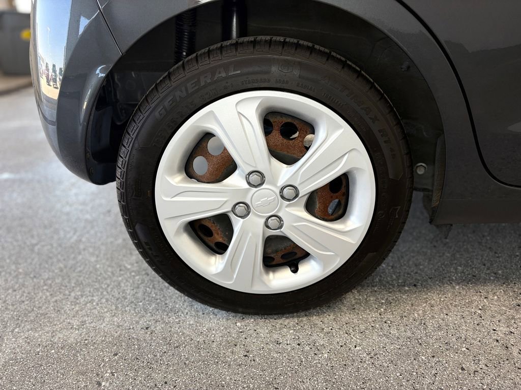 Used 2022 Chevrolet Spark LS image 20