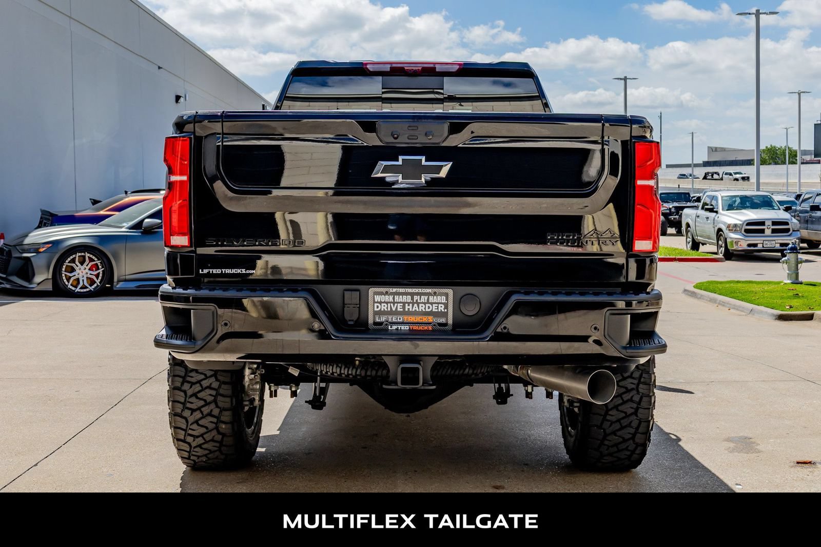 Used 2026 Chevrolet Silverado 2500 High Country w/ High Country Premium Package AWD/4WD image 8