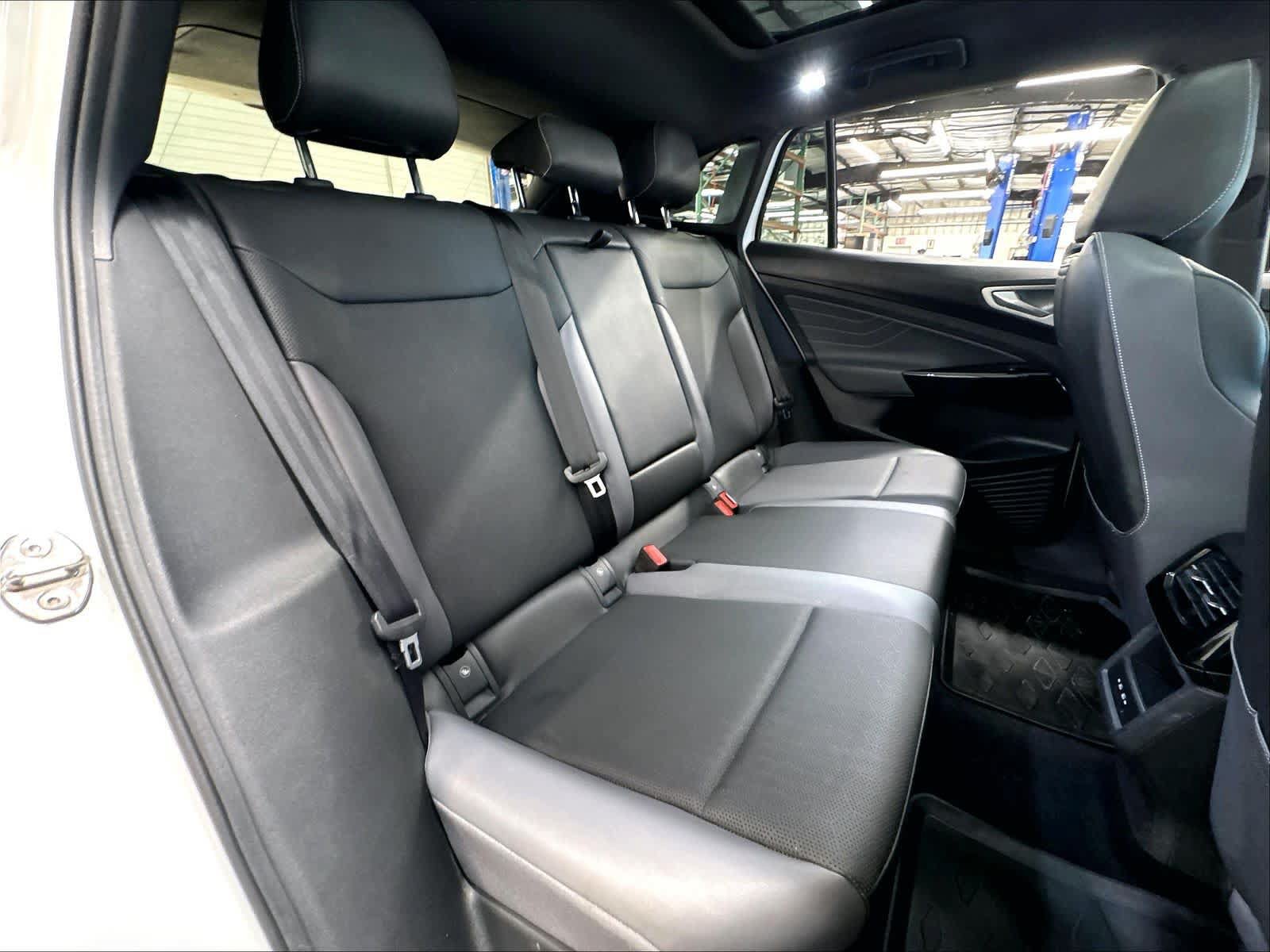 Used 2023 Volkswagen ID.4 S RWD image 28