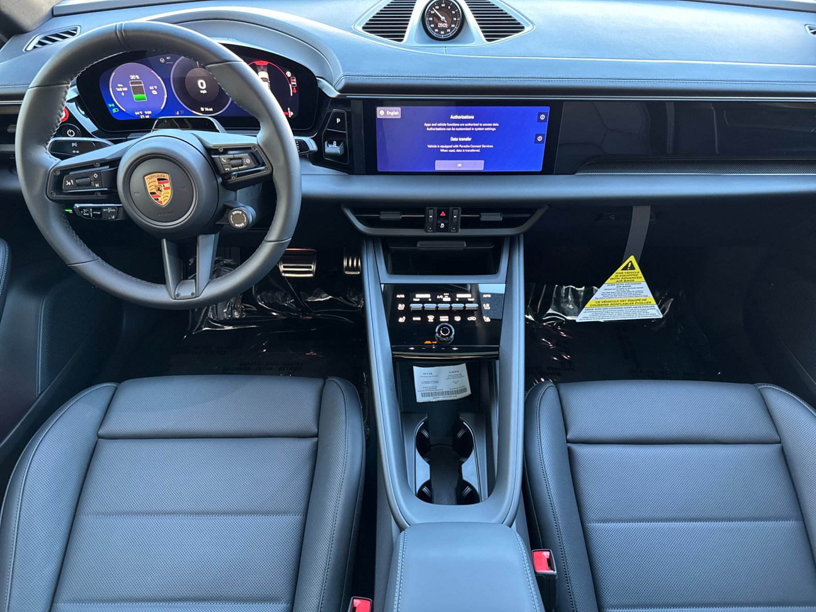 New 2026 Porsche Macan 4S Electric AWD/4WD image 6