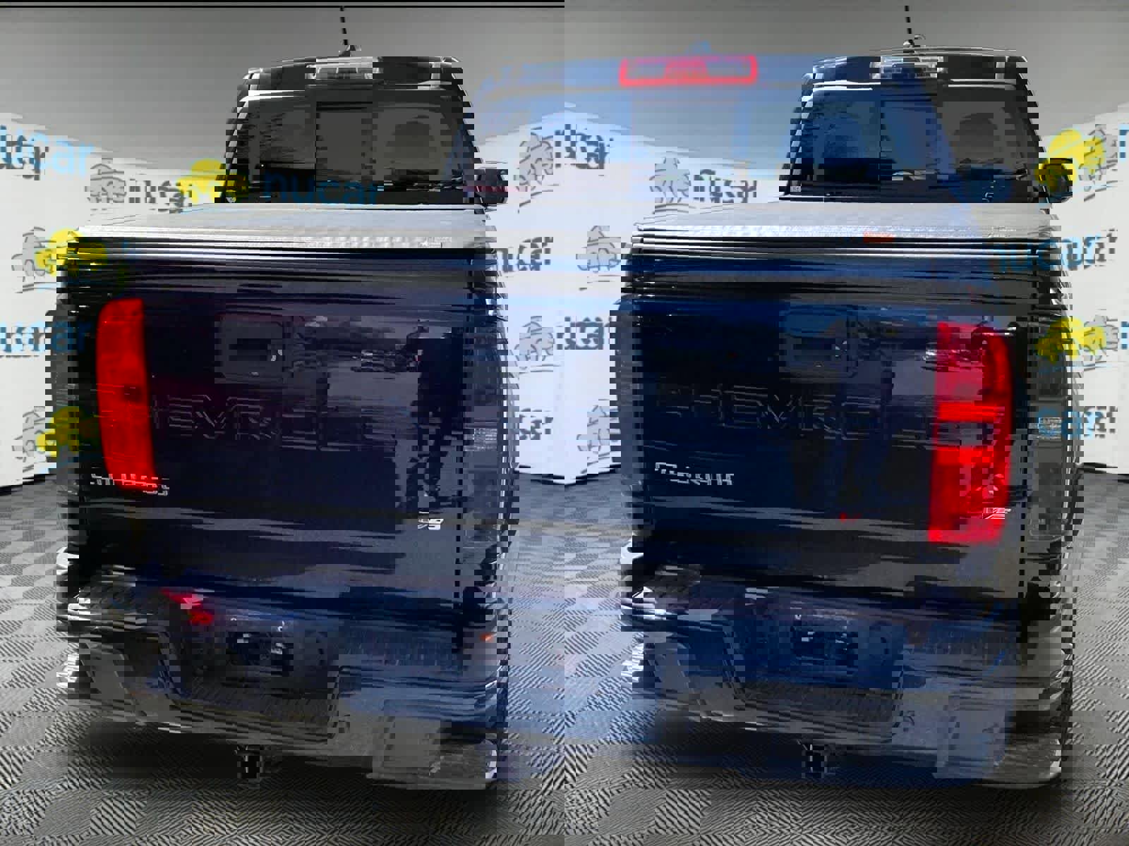 Used 2021 Chevrolet Colorado Z71 AWD/4WD image 3