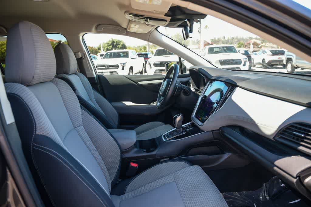 Used 2023 Subaru Outback Premium AWD/4WD image 15