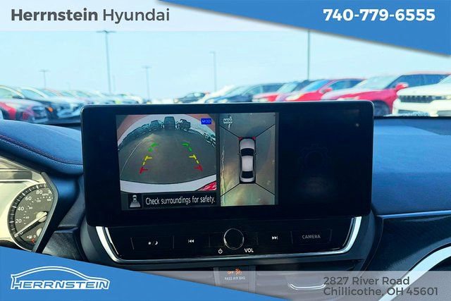 Used 2023 Nissan Altima 2.0 SR image 19