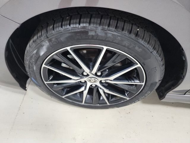Used 2023 Toyota Camry SE FWD image 35