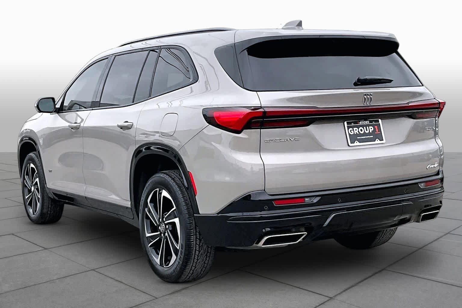 Used 2026 Buick Enclave Sport Touring w/ Power Package FWD image 12