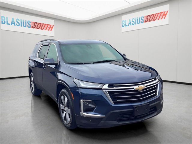 Used 2022 Chevrolet Traverse LT w/ LT Premium Package