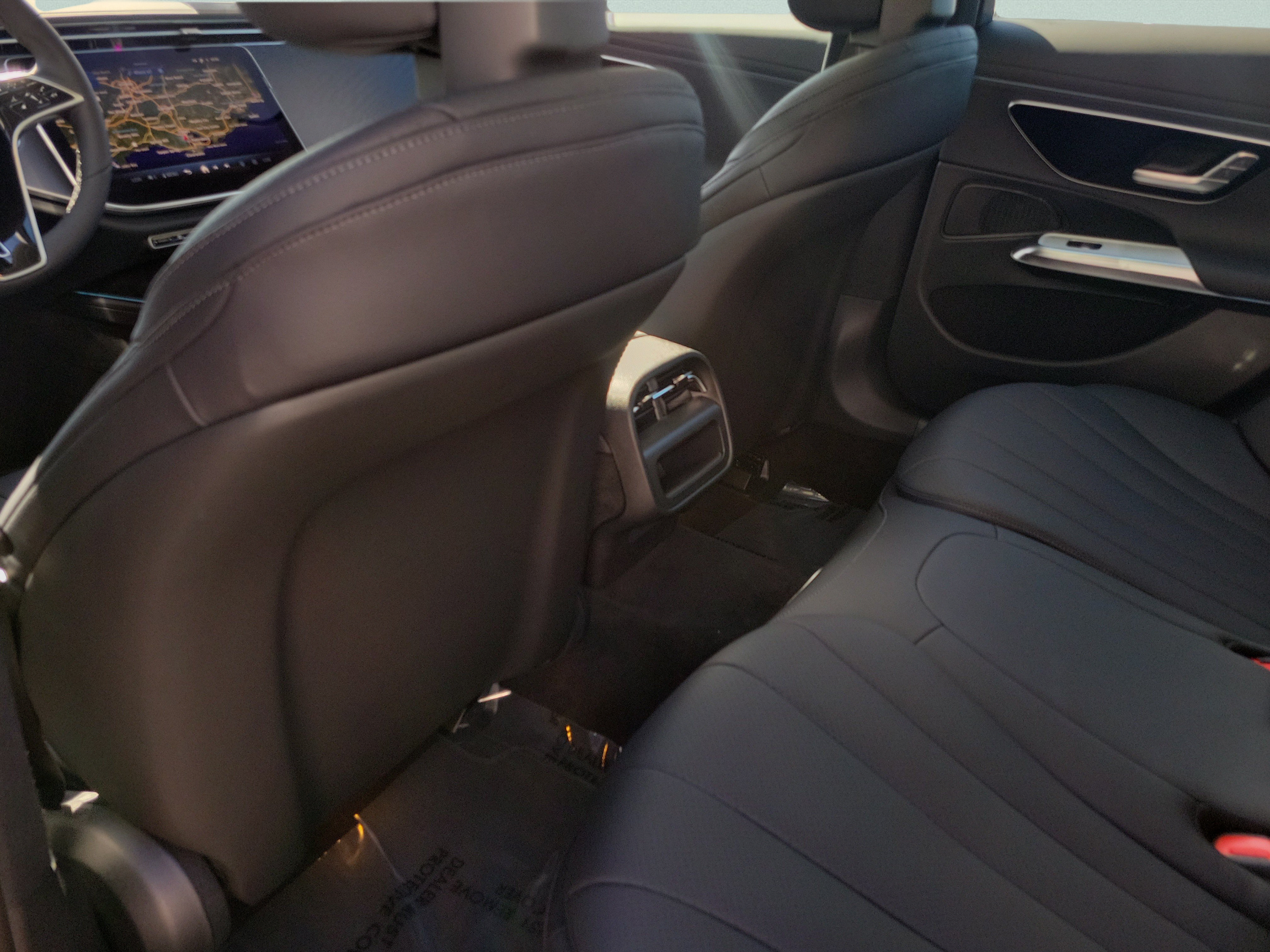 New 2027 Mercedes-Benz E 450 4MATIC Sedan image 10
