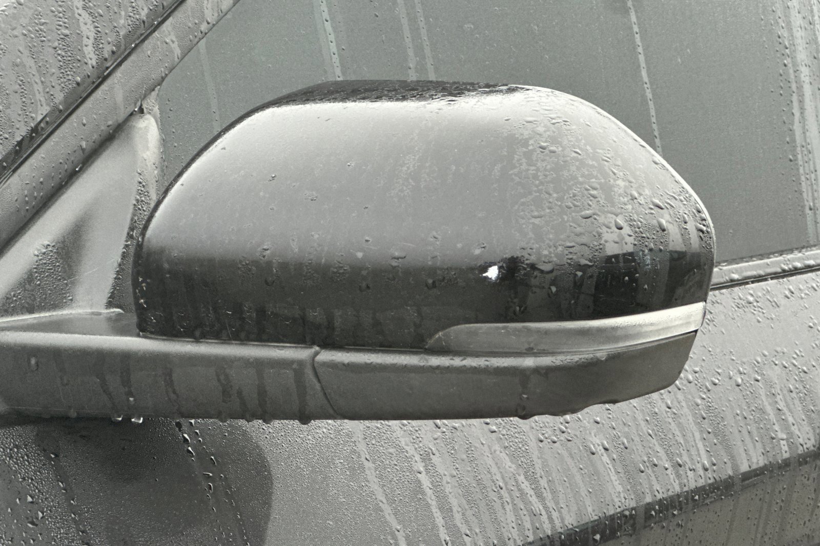 Used 2020 Ford Explorer Limited image 11