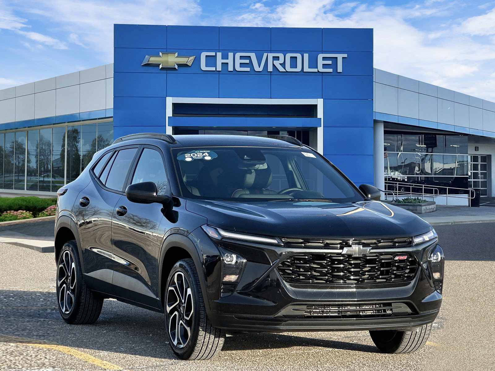 Certified 2024 Chevrolet Trax RS w/ Driver Confidence Package image 6