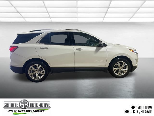 Used 2019 Chevrolet Equinox Premier w/ LPO, Cargo Package FWD image 6