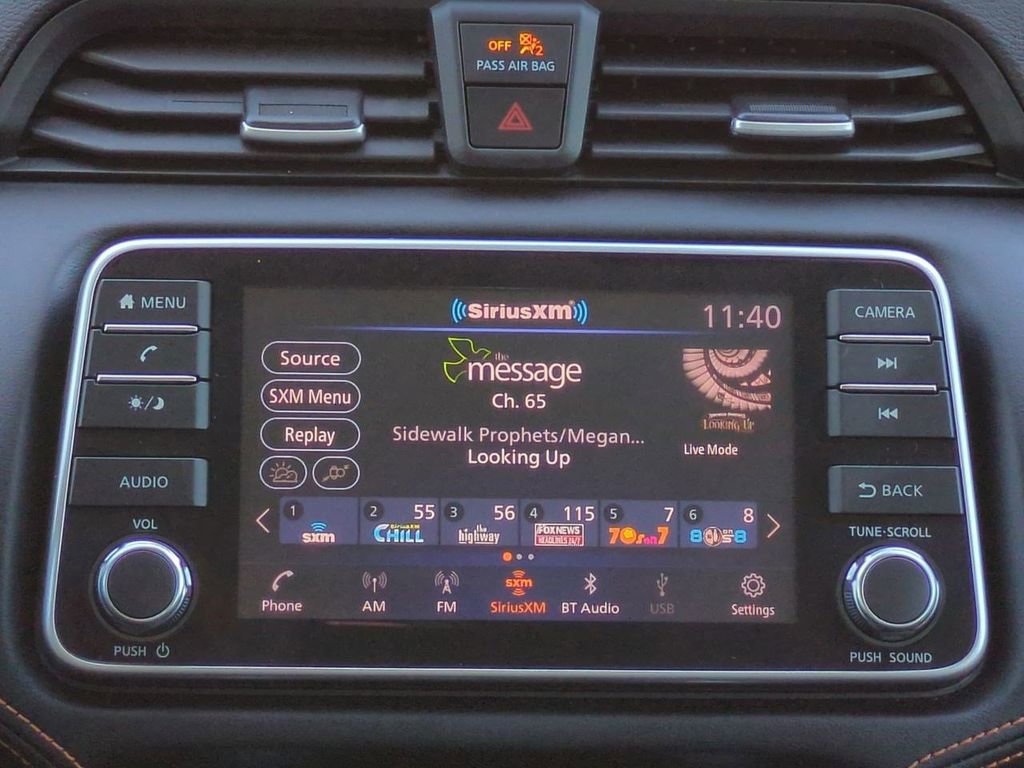 Certified 2022 Nissan Versa SR w/ Convenience Package image 17