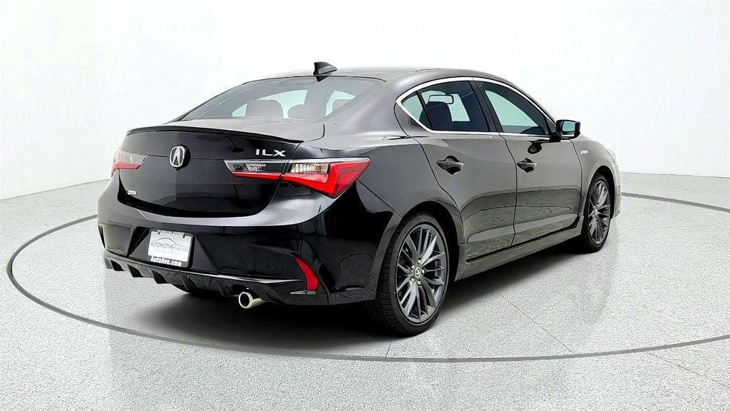 Used 2020 Acura ILX w/ Technology Plus & A-SPEC FWD image 5