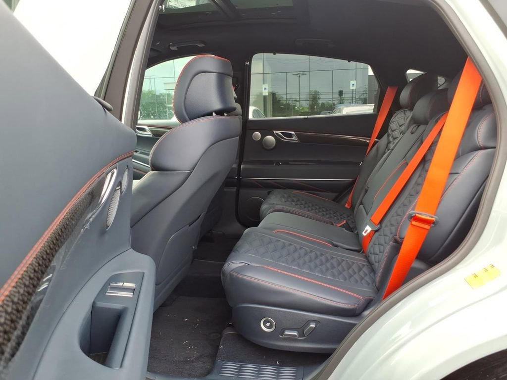 New 2026 Genesis GV80 3.5T e-SC AWD/4WD image 10
