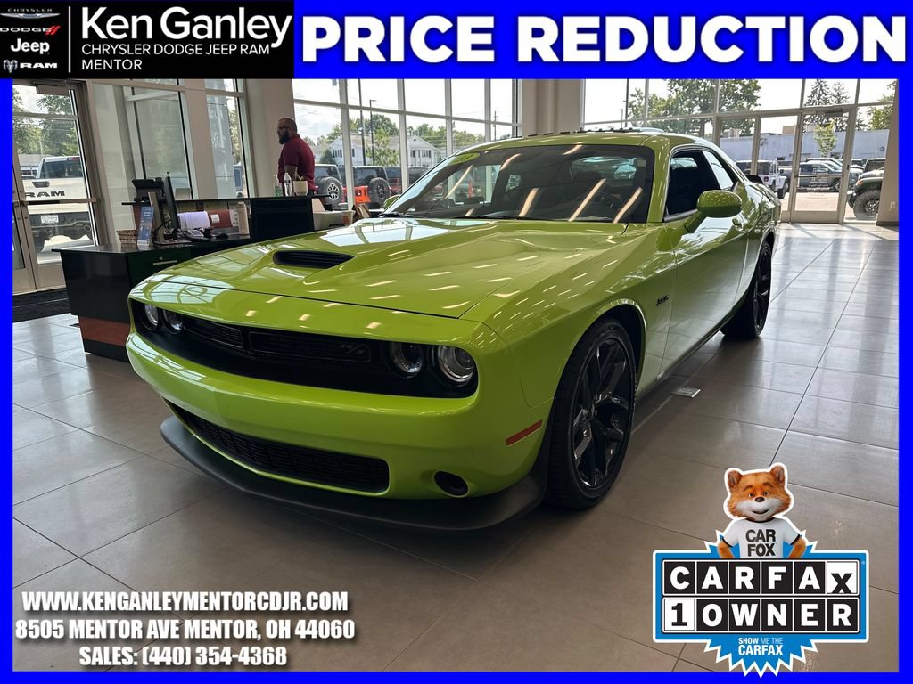 Certified 2023 Dodge Challenger R/T w/ Blacktop Package RWD image 3