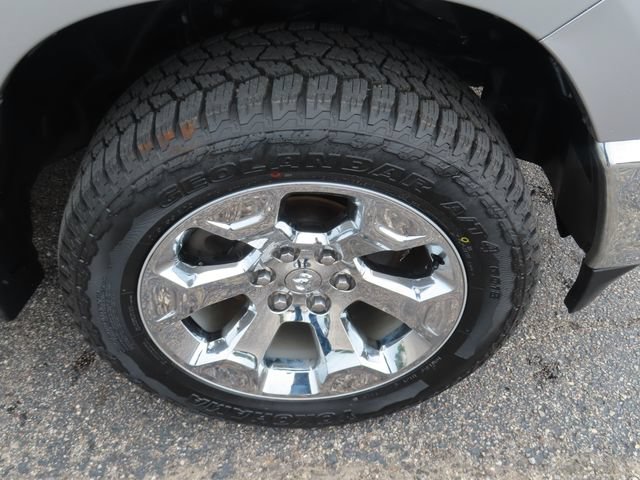 Used 2022 RAM 1500 Big Horn AWD/4WD image 14