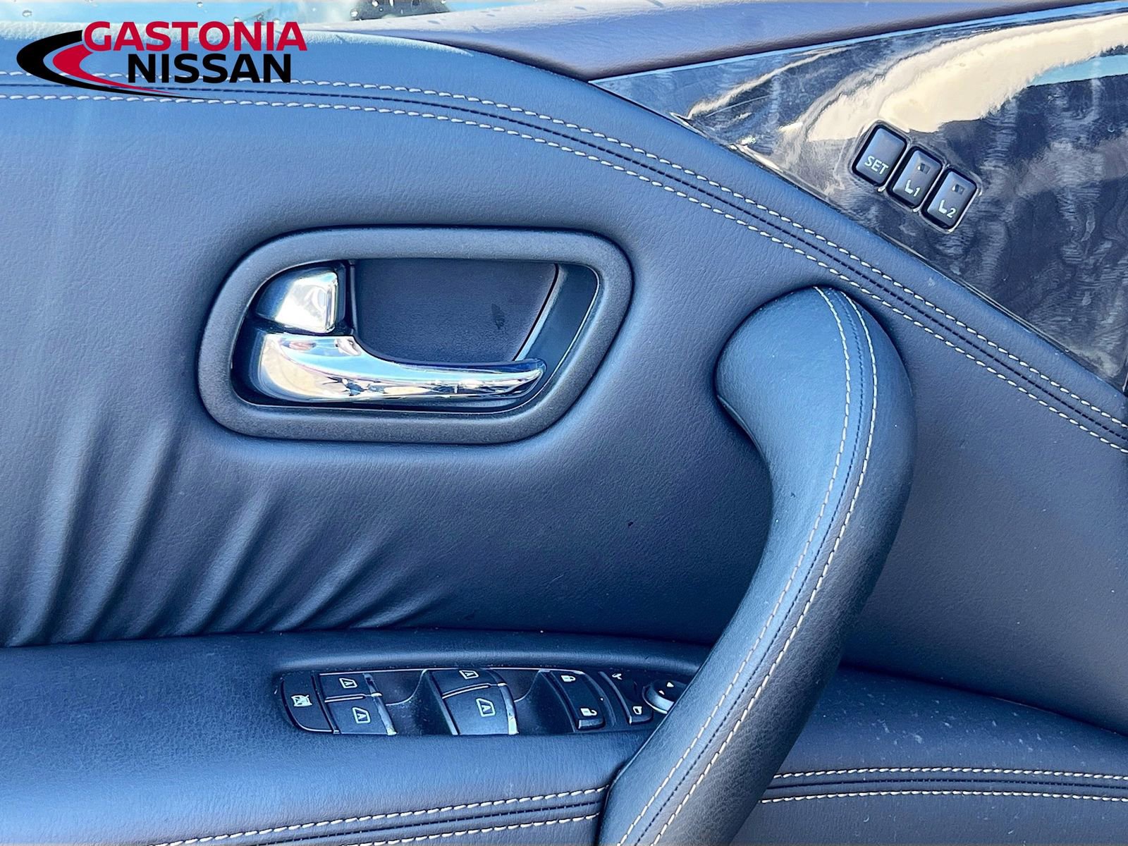 Used 2024 Nissan Armada Platinum w/ Captain's Chairs Package image 22