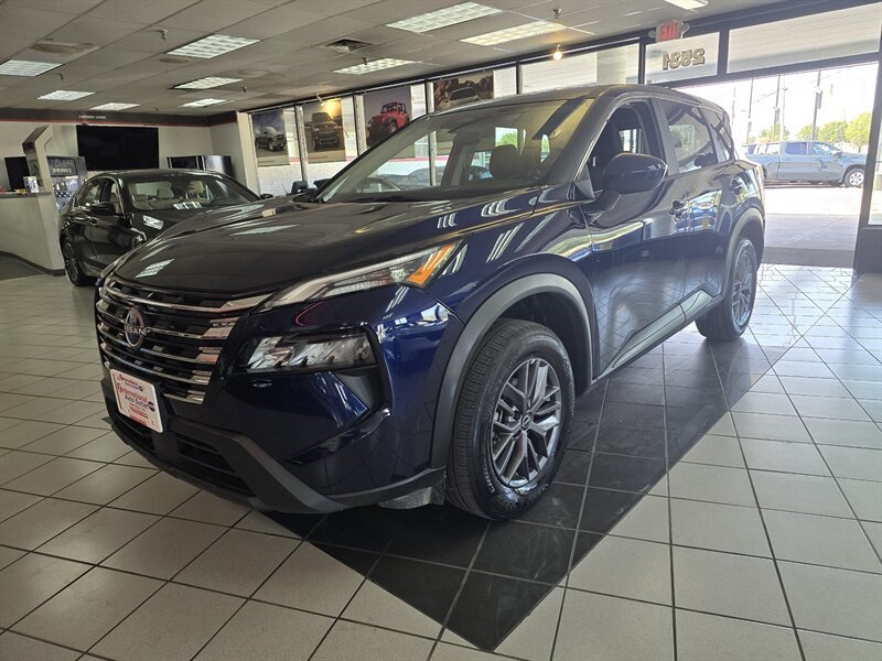 Used 2026 Nissan Rogue SV