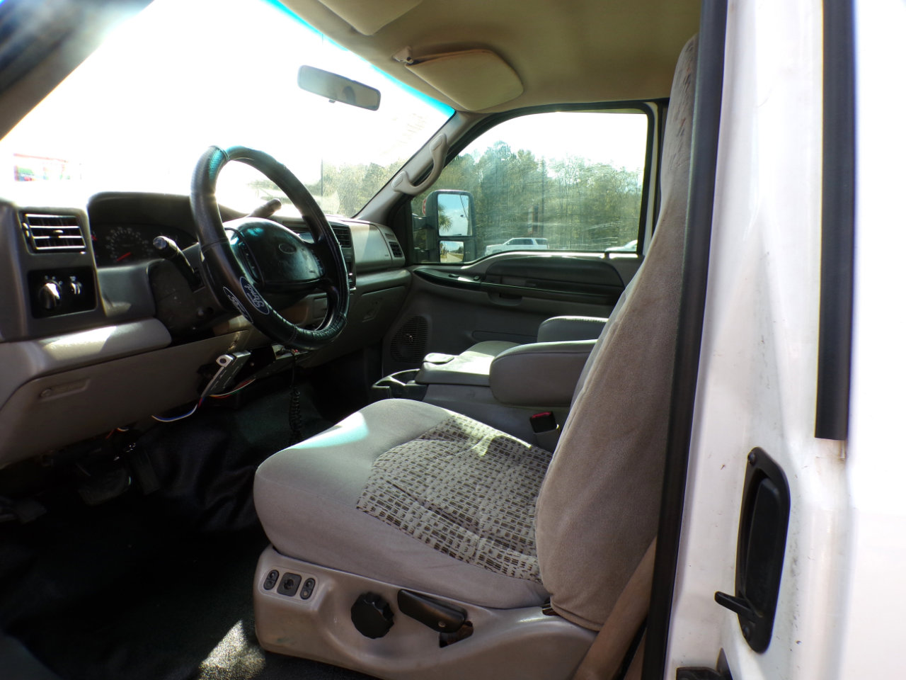 Used 1999 Ford F250 Lariat image 26