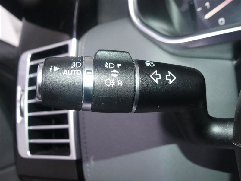 Used 2015 Land Rover Range Rover Long Wheelbase Autobiography image 36