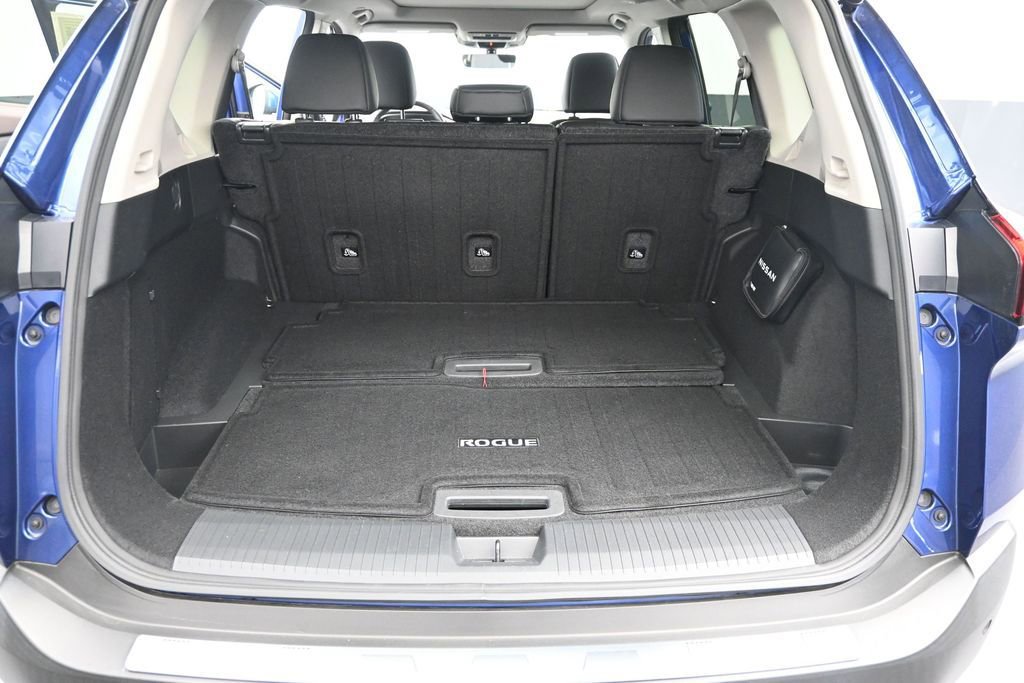 Used 2023 Nissan Rogue SL w/ SL Premium Package AWD/4WD image 11