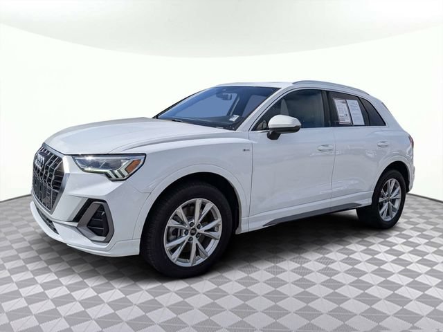 Used 2024 Audi Q3 2.0T Premium AWD/4WD image 7