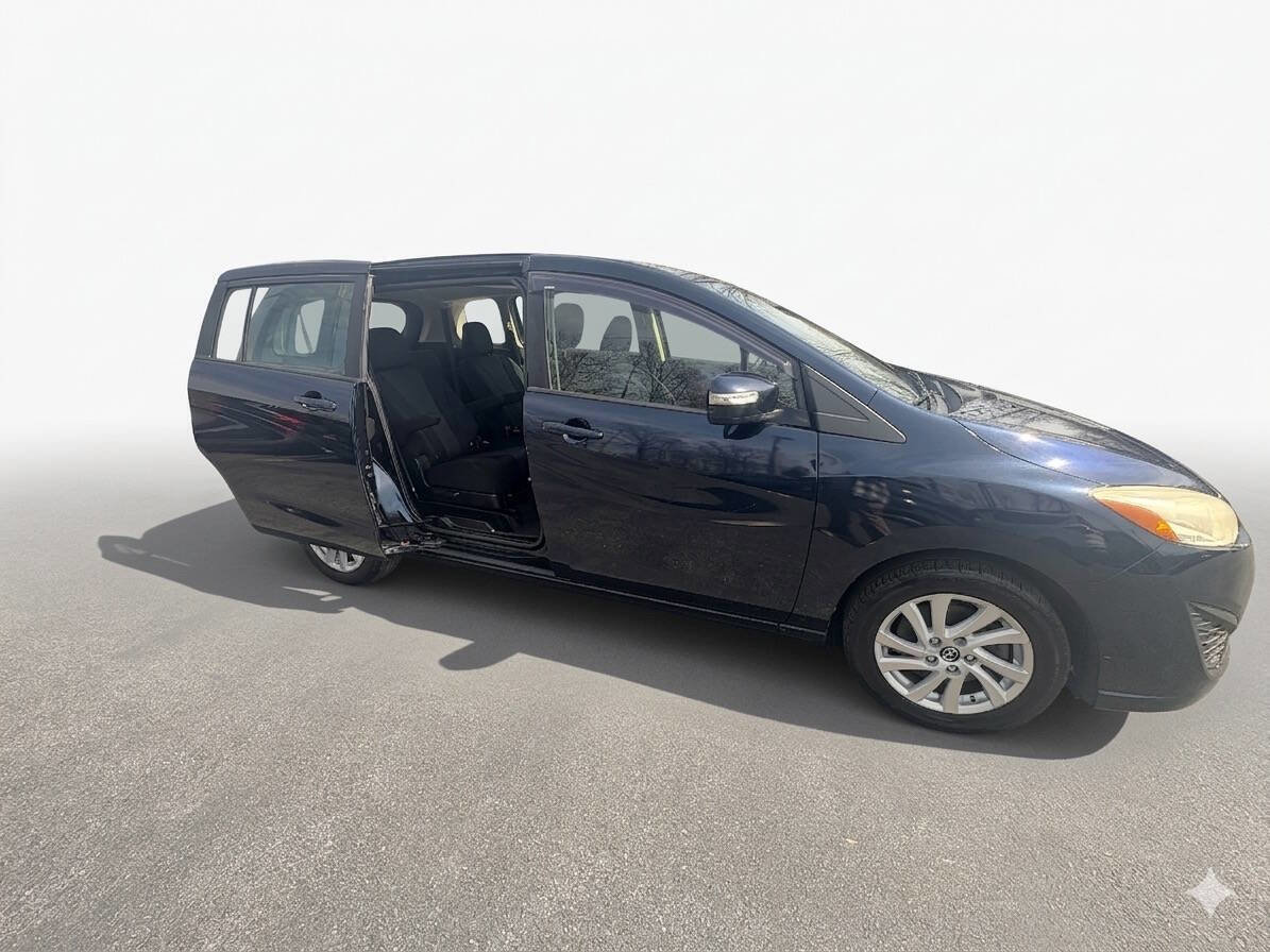 Used 2015 MAZDA MAZDA5 Sport FWD image 10