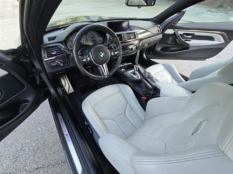Used 2015 BMW M4 Coupe image 27