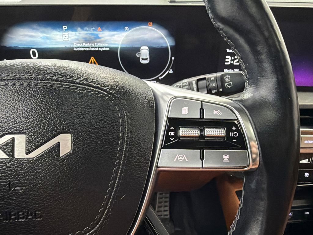 Used 2024 Kia Telluride SX X-Pro image 29