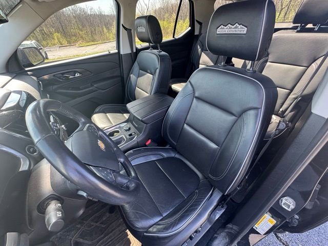 Used 2021 Chevrolet Traverse High Country w/ LPO, Floor Liner Package AWD/4WD image 7