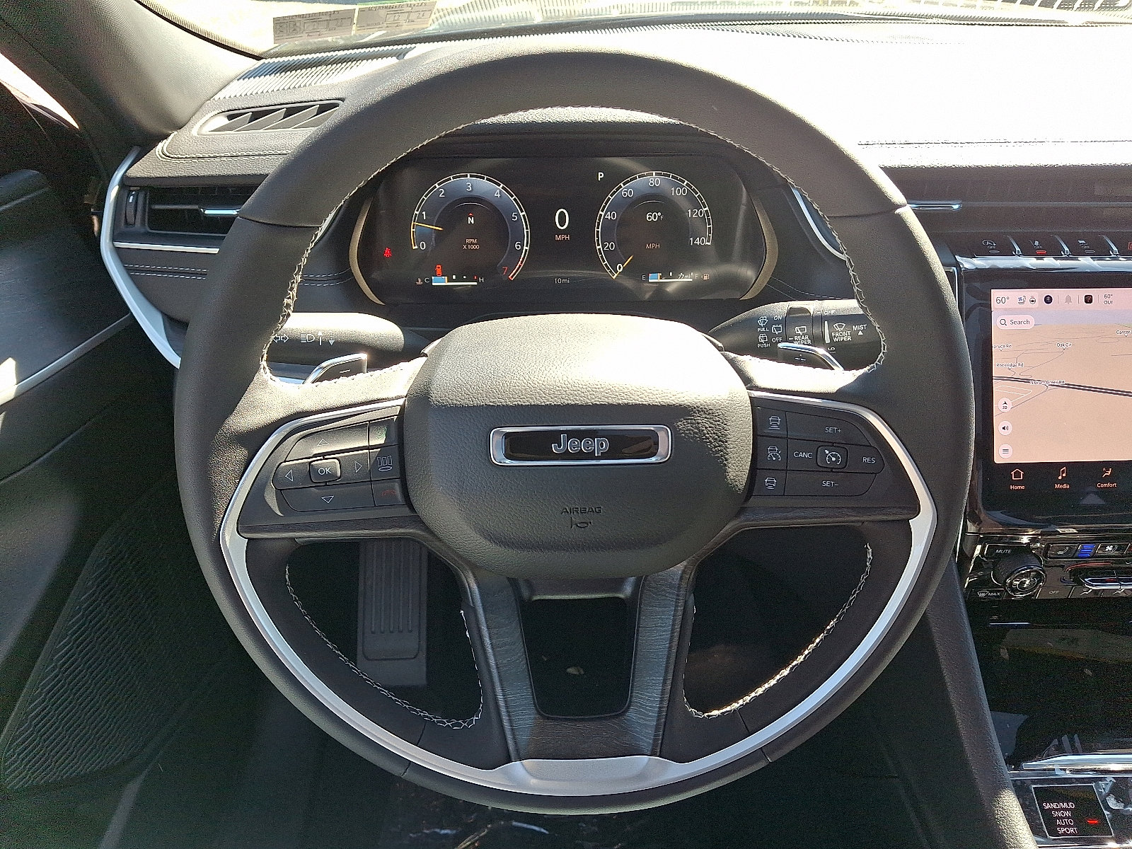 New 2025 Jeep Grand Cherokee Limited image 15