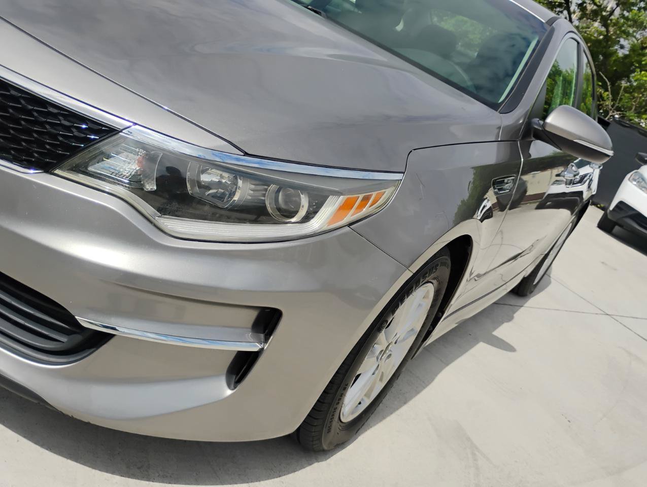 Used 2017 Kia Optima LX FWD image 26