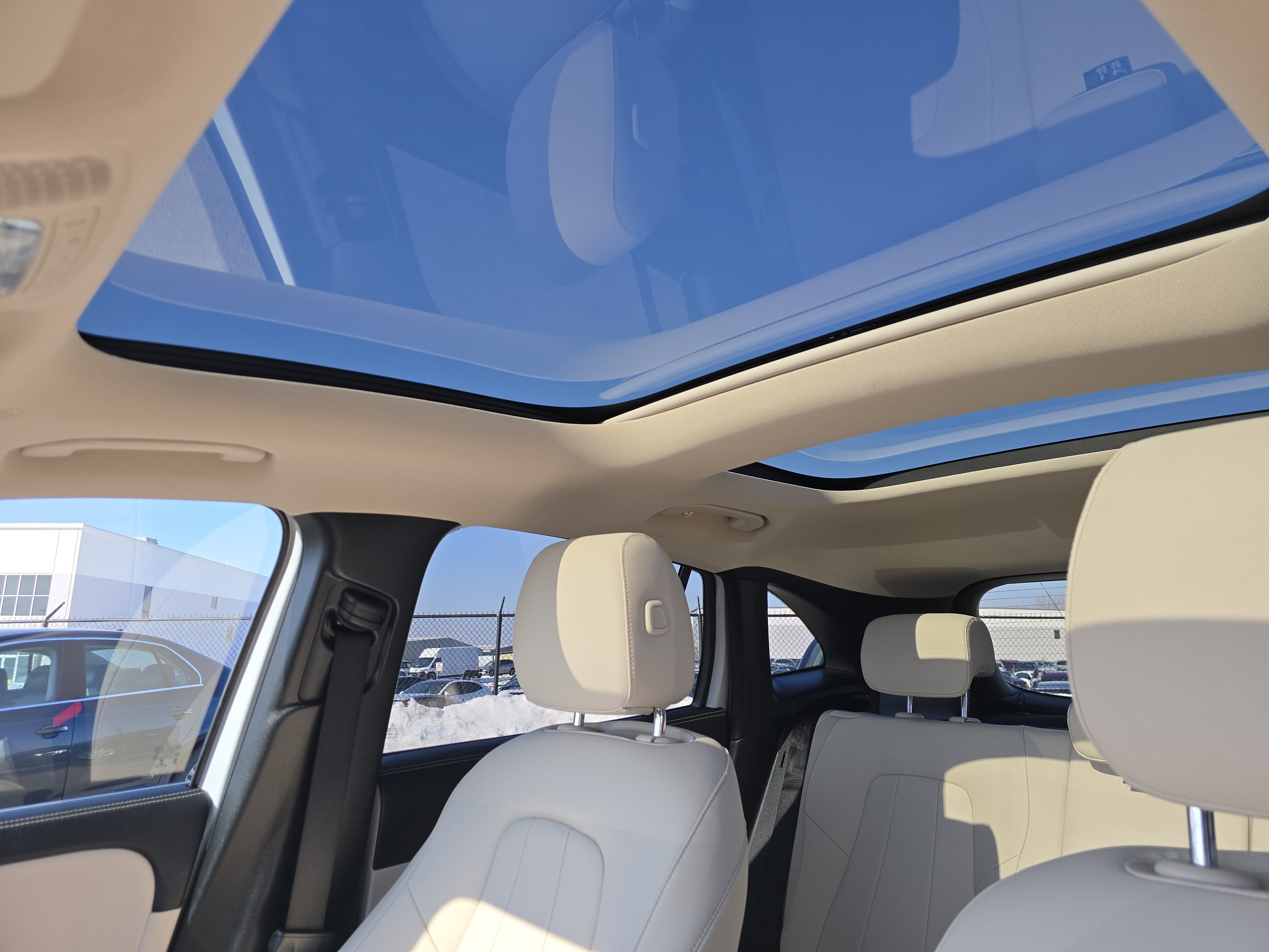 Used 2021 Mercedes-Benz GLA 250 4MATIC image 9