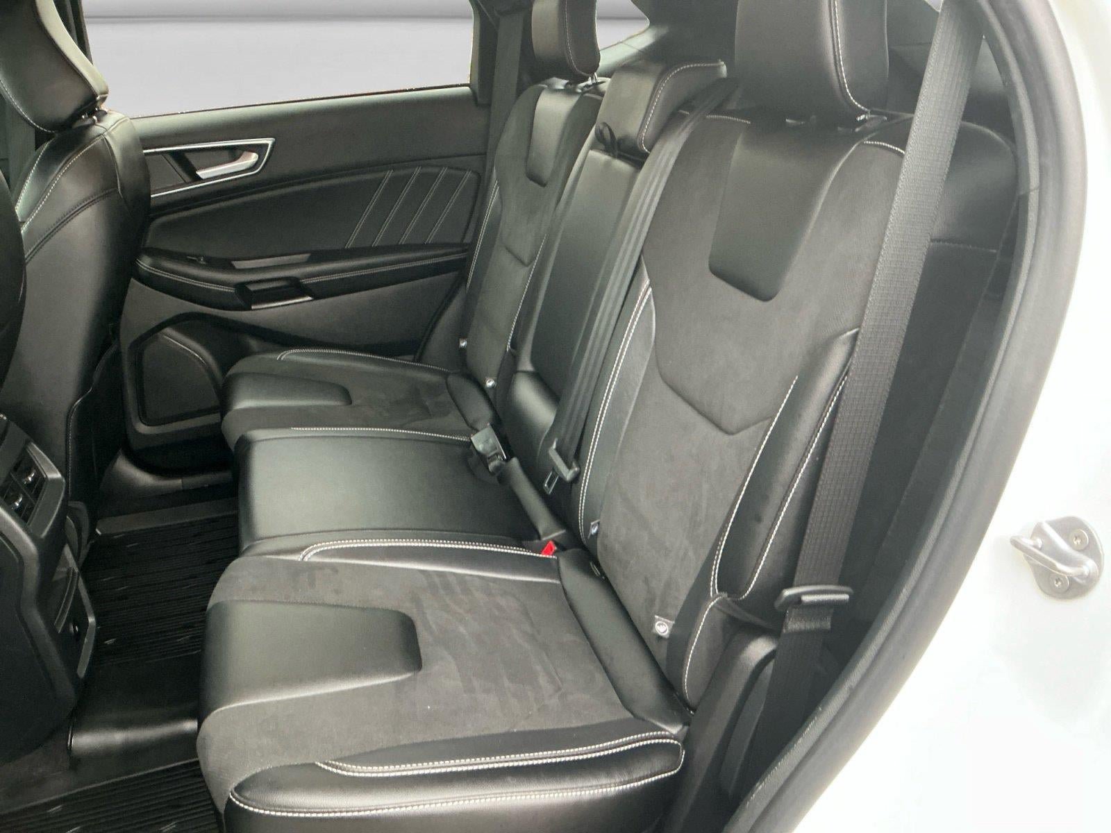 Used 2022 Ford Edge ST AWD/4WD image 14