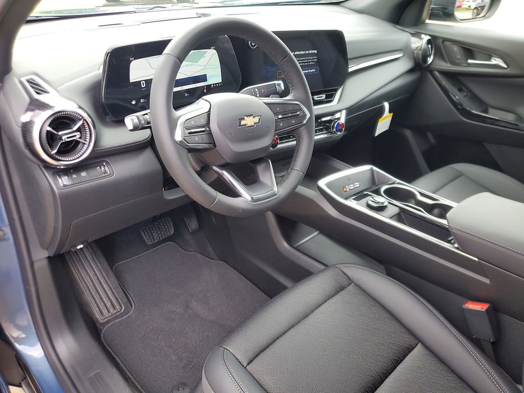 New 2026 Chevrolet Equinox LT w/ Convenience Package II FWD image 16