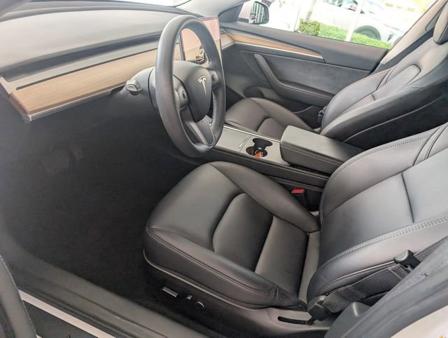 Used 2023 Tesla Model 3 Standard Range image 6