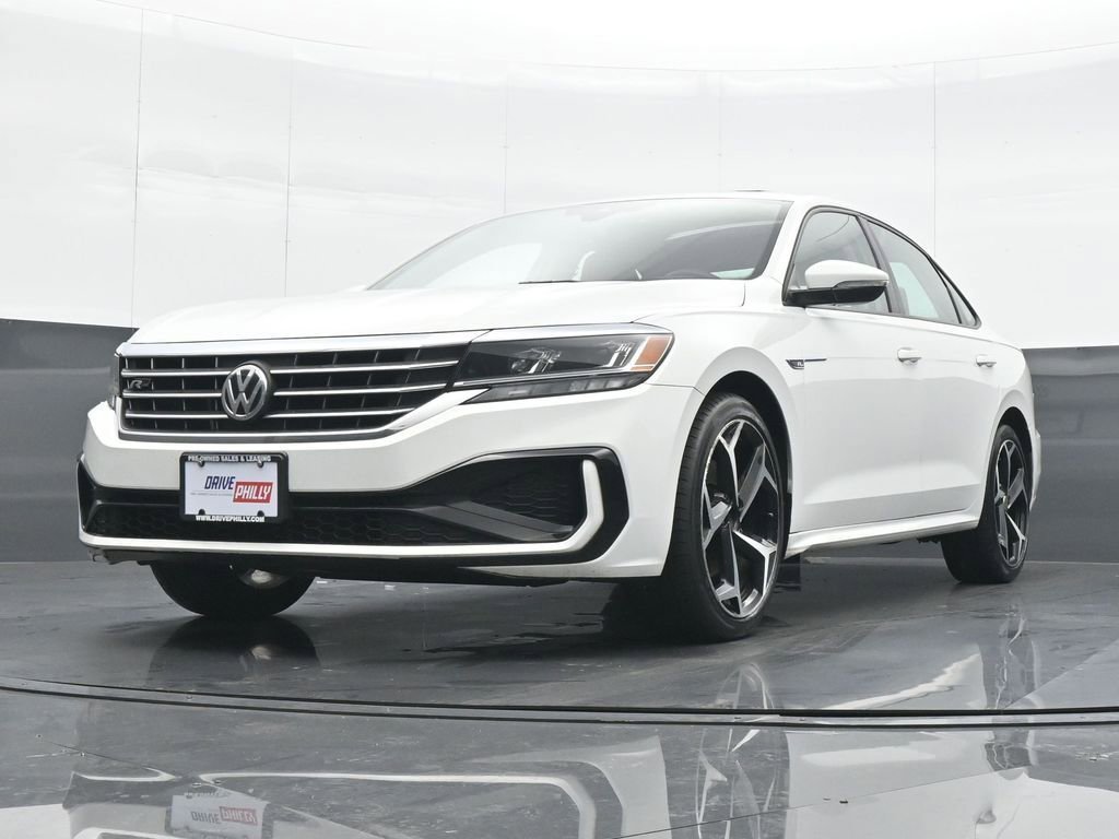 Used 2020 Volkswagen Passat 2.0T R-Line image 16