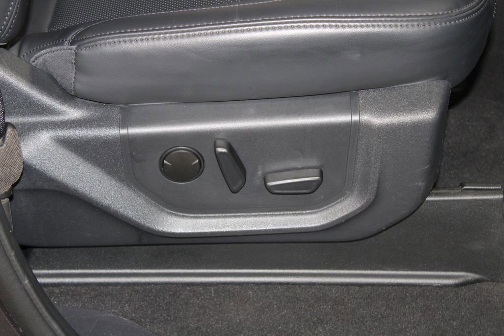 Used 2024 Ford Expedition Max XLT image 30