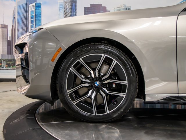 New 2026 BMW 760i xDrive w/ Executive Package image 7