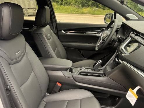 New 2026 Cadillac XT5 Premium Luxury FWD image 23