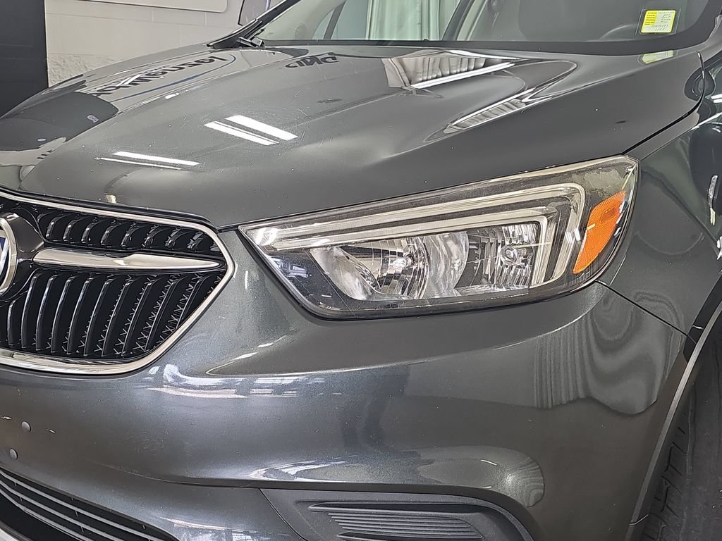 Used 2017 Buick Encore Preferred AWD/4WD image 35