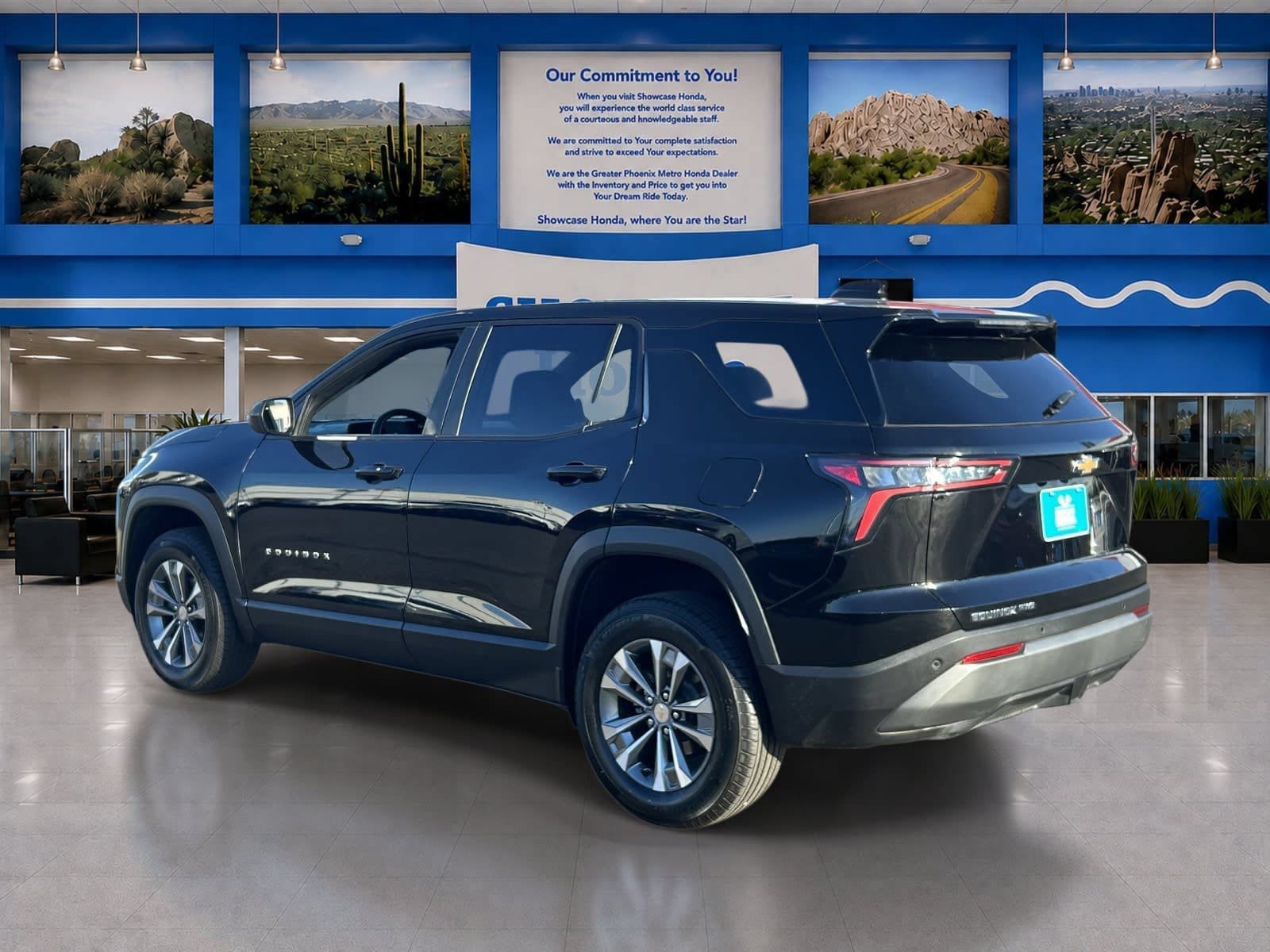 Used 2025 Chevrolet Equinox LT AWD/4WD image 8