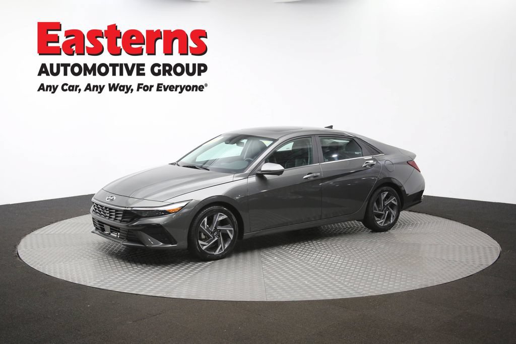 Used 2024 Hyundai Elantra Limited FWD image 59