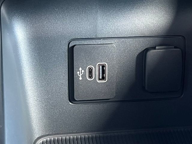 New 2026 Ford Explorer ST-Line w/ ST-Line Street Pack image 31