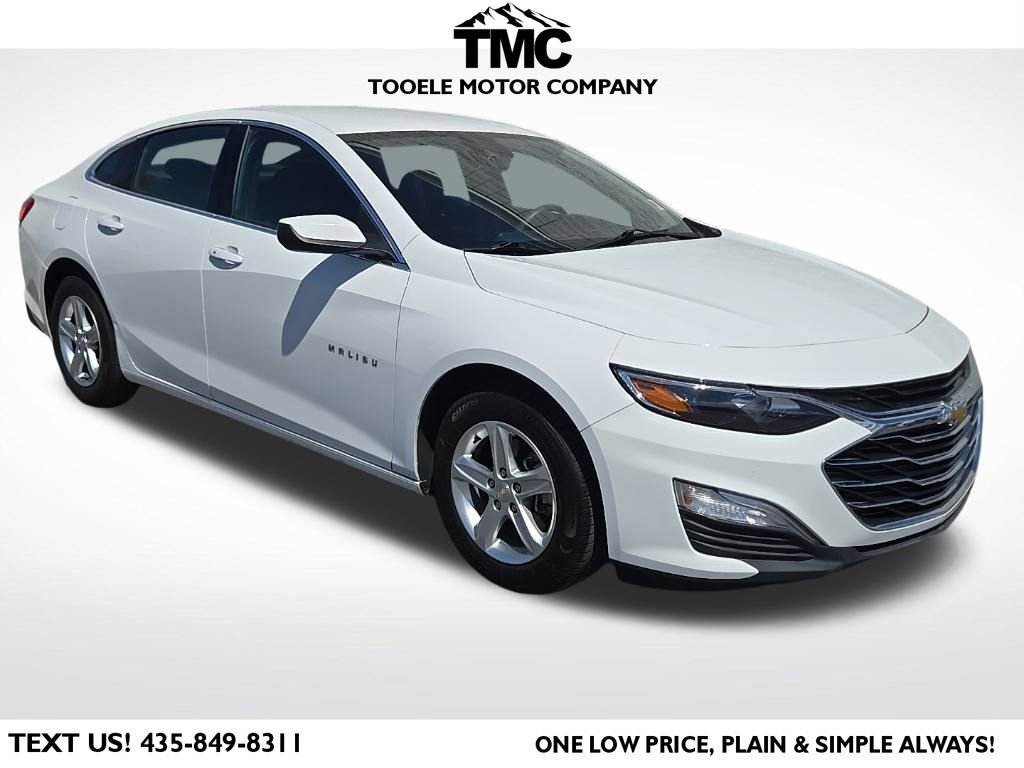 Used 2023 Chevrolet Malibu LS w/ Driver Confidence Package image 1