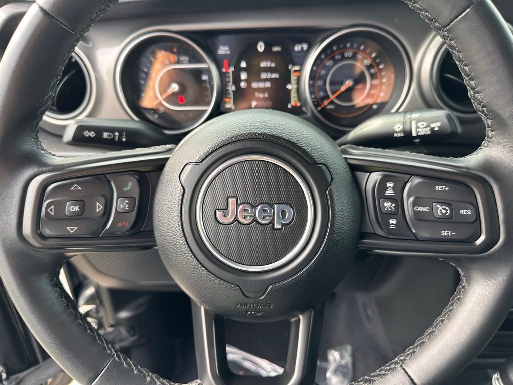 Used 2021 Jeep Wrangler Unlimited Sport image 25
