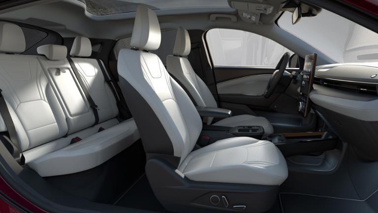 New 2025 Ford Mustang Mach-E Premium image 27