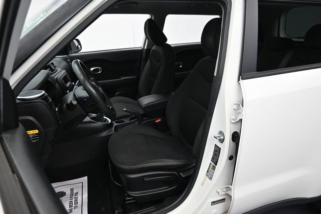 Used 2015 Kia Soul FWD image 10