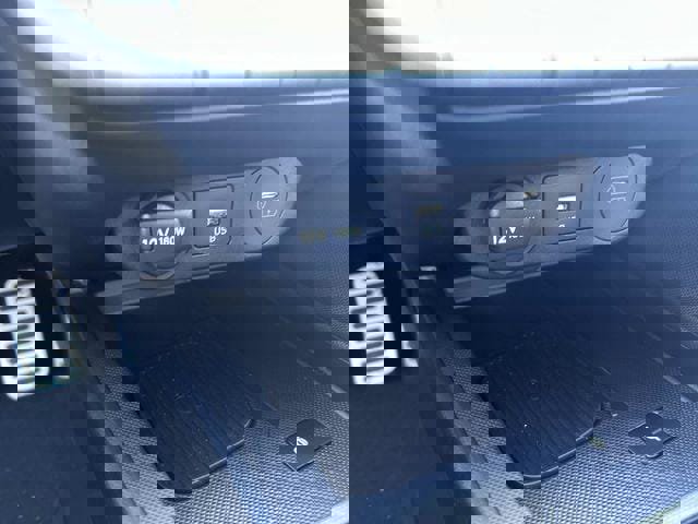 New 2026 Hyundai Elantra Sport image 11