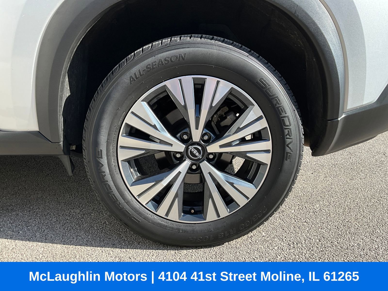 Used 2023 Nissan Rogue SV AWD/4WD image 15