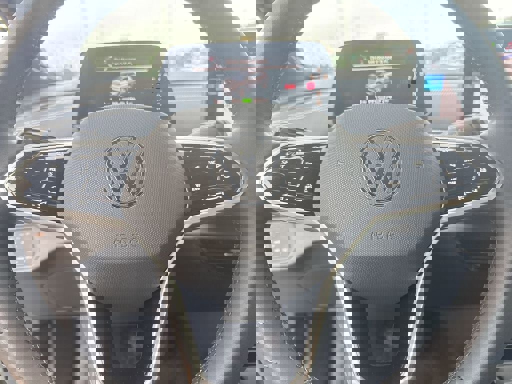 New 2025 Volkswagen ID.4 Pro S Plus image 18